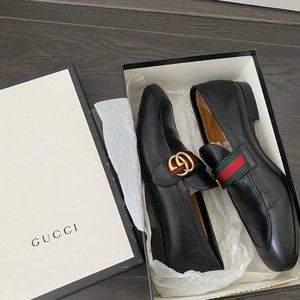 Gucci Black Leather Loafers Mens 37.5 New
